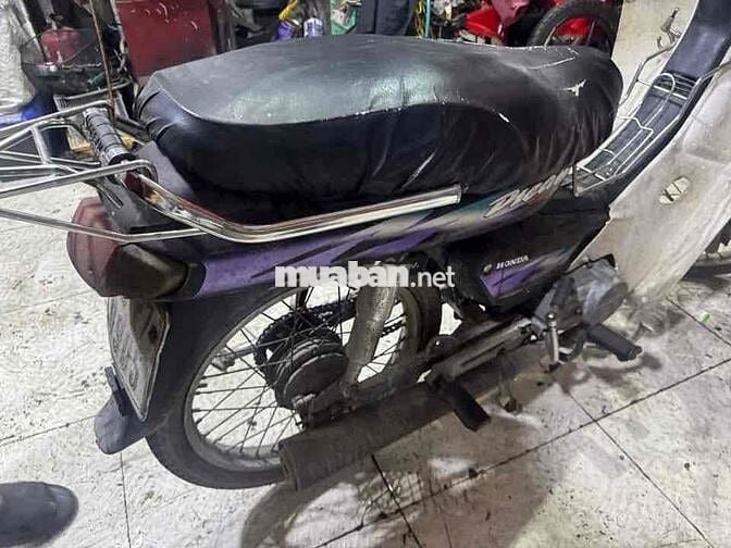 Honda Dream lùn Đen, Trắng đã sử dụng