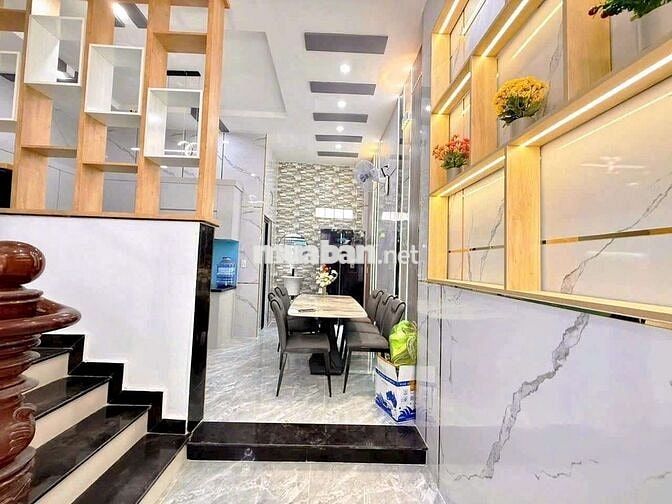 SÁT METRO QUẬN 12, NHÀ 4 TẦNG BTCT ĐẸP, 49M2, HXH ĐỖ CỬA, CHỈ 6.2 TỶ