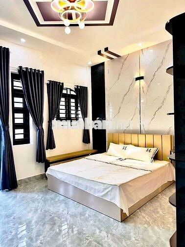 SÁT METRO QUẬN 12, NHÀ 4 TẦNG BTCT ĐẸP, 49M2, HXH ĐỖ CỬA, CHỈ 6.2 TỶ
