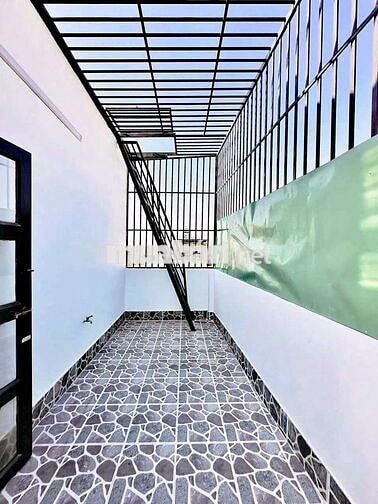 SÁT METRO QUẬN 12, NHÀ 4 TẦNG BTCT ĐẸP, 49M2, HXH ĐỖ CỬA, CHỈ 6.2 TỶ