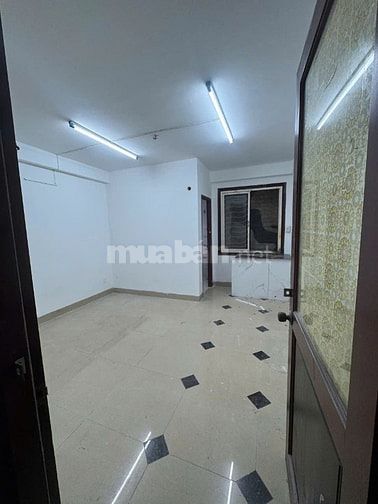 Cho Thuê Nhà Nguyên Căn Mặt Tiền 8pn 8wc 8 bếp đồng hồ riêng Q TÂN PHÚ