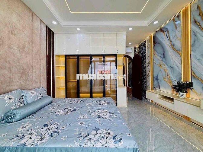 NHÀ ĐẸP 3 TẦNG - GẦN MINH PHỤNG HẬU GIANG 4M x 13M Hướng Đông Bắc