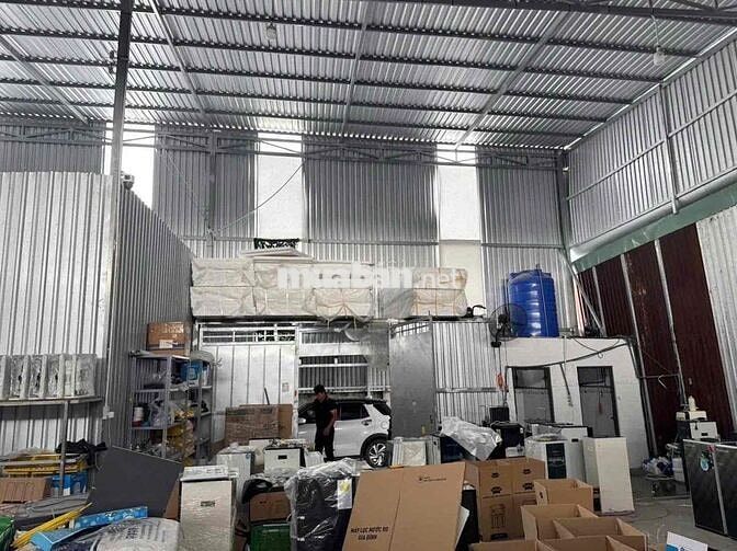 #Cho_Thuê_Xưởng 400m (nội thất, cơ khí OK)