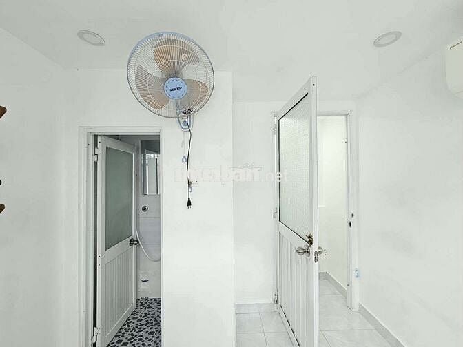 3 TẦNG LẦU - HẺM XE HƠI 1 CĂN - FULL NỘI THẤT - 2PN 2WC