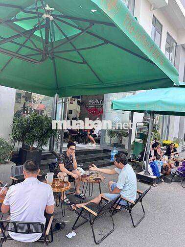 3NHVIEN NAM PHỤC VỤ CA TRƯA_ Cầu tham lương Q12