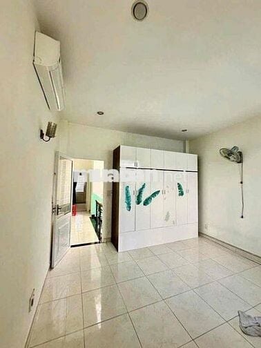 Cho Thuê Nhà Mới Sạch Sẻ DT 100m2 1Trệt 1Lầu 2Pn 2Wc Hẻm Tải Gần GV