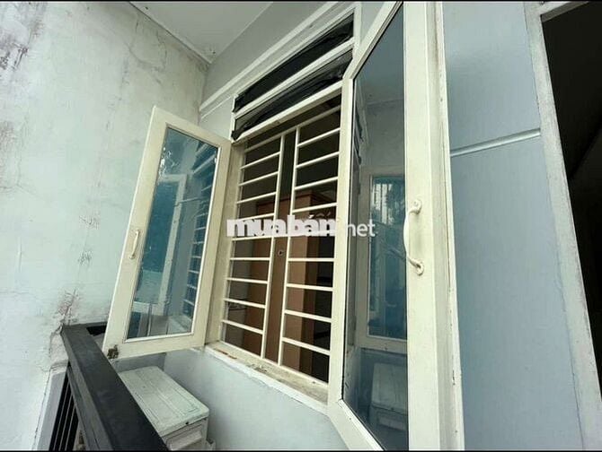 Phòng ở trung tâm quận 10, thuận tiện đi học đi làm đi chơi v.v.v