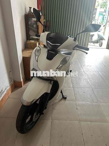 Cần bán SH125 CBS đời 2022