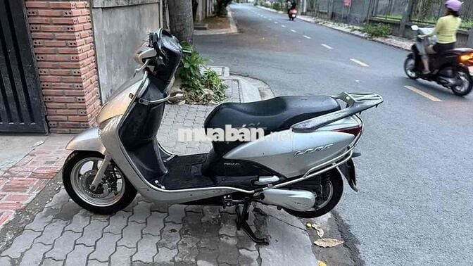 Honda Lead 2009 Bạc