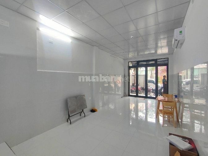 CHO THUÊ MẶT BẰNG 35m2 MẶT TIỀN ĐINH CÔNG TRỨ – SƠN TRÀ -8tr/ tháng