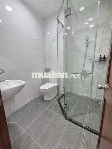 Cho thuê nhà MT Cô Giang P Cầu Ông Lãnh Q1