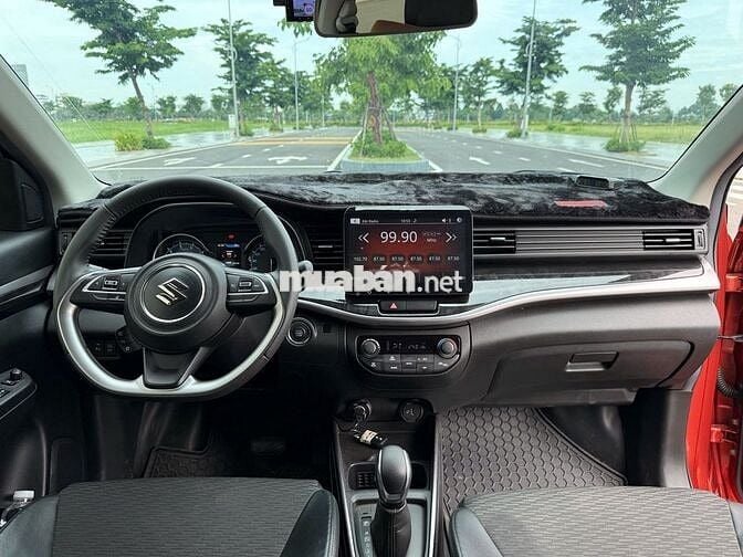 Suzuki XL7 Hybrid 2025 7 chỗ 12.500 km