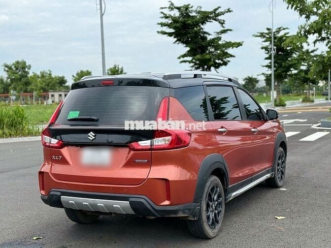 Suzuki XL7 Hybrid 2025 7 chỗ 12.500 km