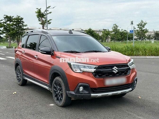 Suzuki XL7 Hybrid 2025 7 chỗ 12.500 km