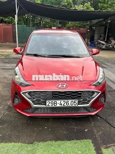 Hyundai i10 Đỏ 5 chỗ
