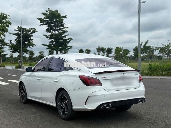 MG 5 LUXURY 1.5CVT 2022 Trắng