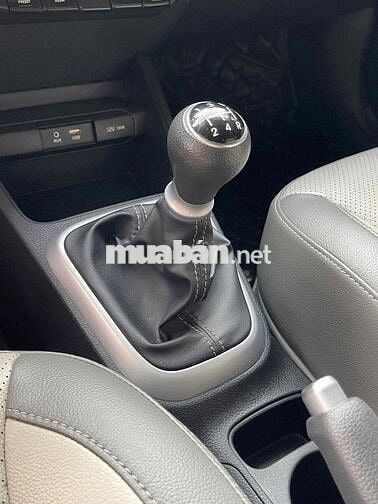 Kia Soluto 2020 1.4 MT Deluxe - 48000 km