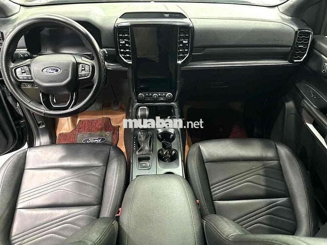 Ford Everest Titanium 2023 1 Cầu Đen 68.000 km