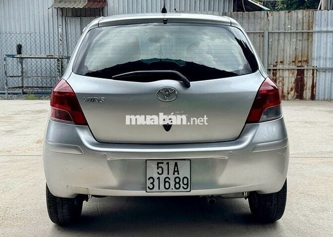 Toyota Yaris 1.5G AT 2011 nhập Thái còn quá mới
