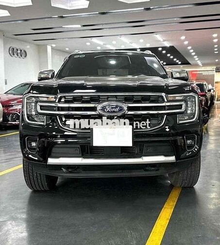 Ford Everest Titanium 2023 1 Cầu Đen 68.000 km
