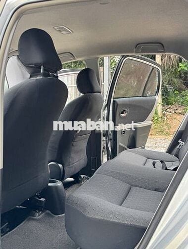 Toyota Yaris 1.5G AT 2011 nhập Thái còn quá mới