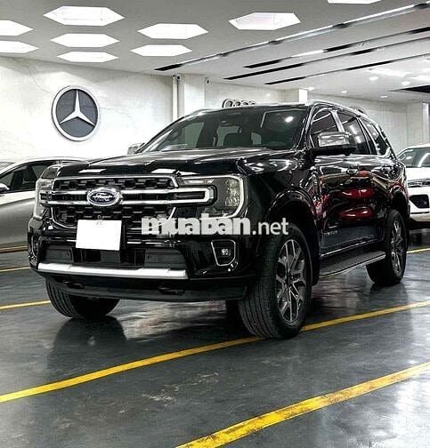 Ford Everest Titanium 2023 1 Cầu Đen 68.000 km