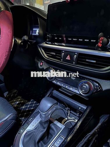 Kia K3 Premium 2021 Trắng 102.143 km