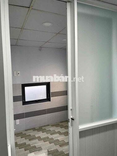 Cho thuê nhà nguyên căn Đường Nguyễn Gia Trí Quận BT