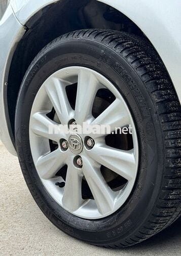 Toyota Yaris 1.5G AT 2011 nhập Thái còn quá mới