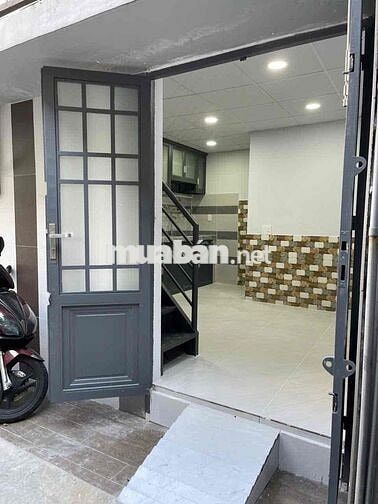 Cho thuê nhà nguyên căn Đường Nguyễn Gia Trí Quận BT