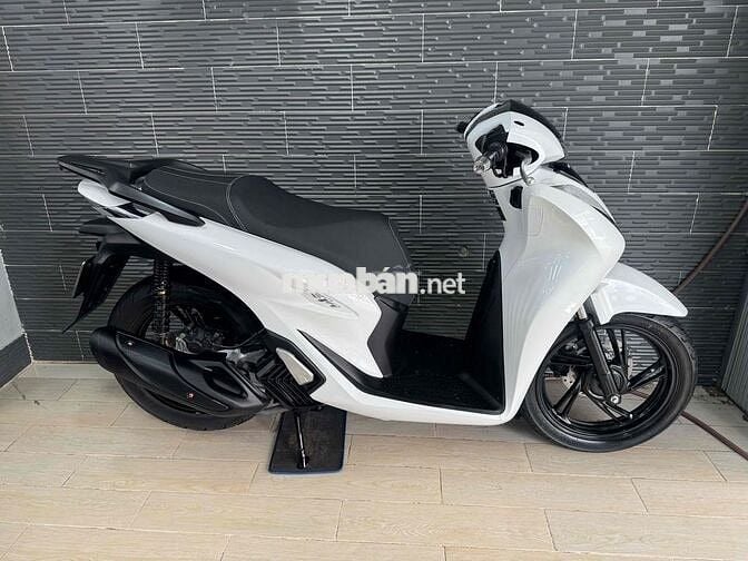Honda SH125 2022 Trắng đen 11000 km