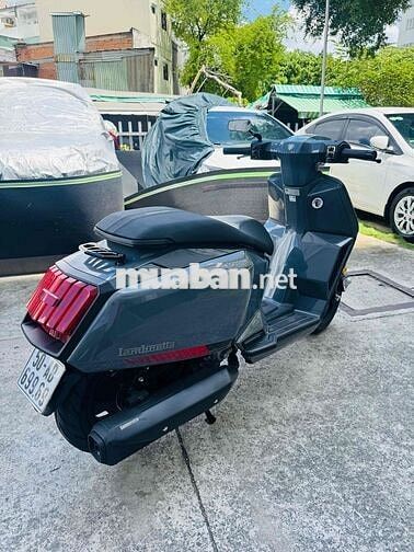 Lambretta X125 2k km màu Xám