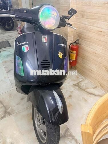 Piaggio GTS 125 cc Đen nhập Ý