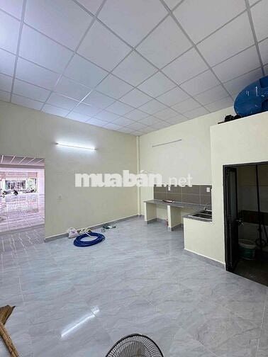 NHÀ CHO THUÊ 5x30 - GẦN NGUYỄN THỊ SÓC – BÀ ĐIỂM - GIÁ 12 TRIỆU/ THÁN