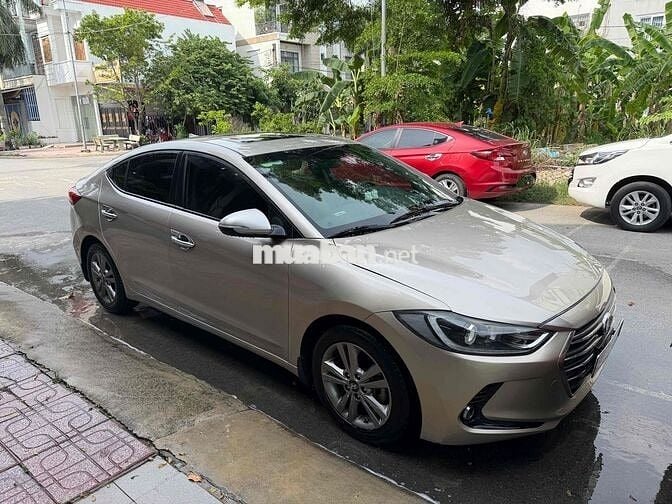 Hyundai Elantra 2018