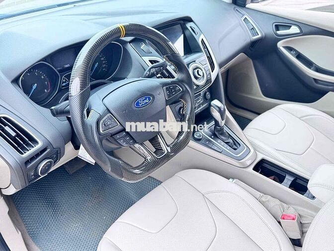 Ford Focus SX 2016 Tự động màu Xám