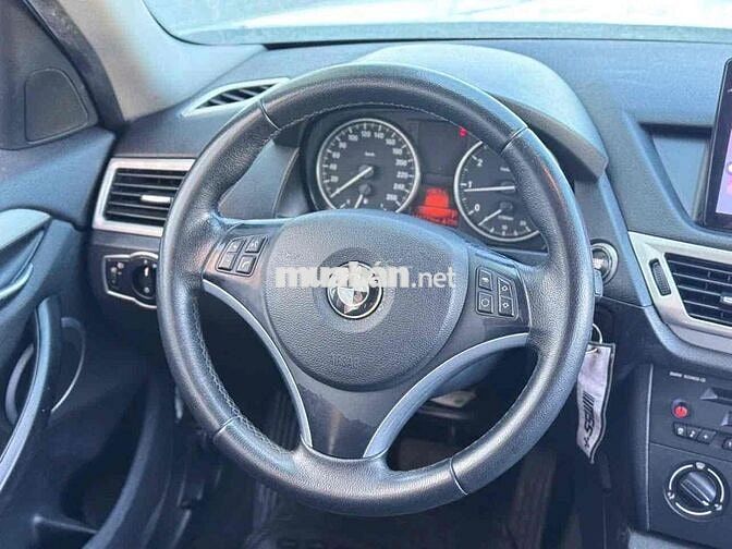 BMW X1 2010 Bạc 2.0L
