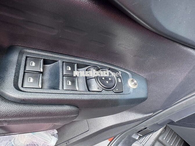 Ford Ranger XLS AT 1 cầu 2024 27500 km Màu cam