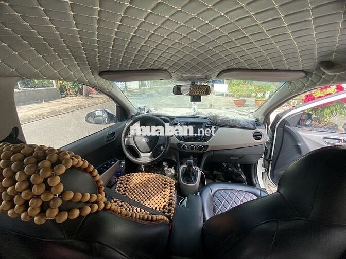 Hyundai Grand i10 1.2 Số sàn Trắng