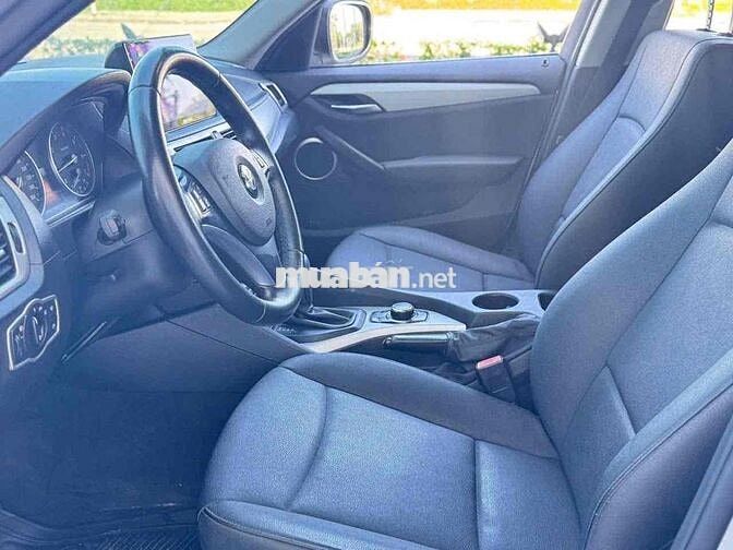 BMW X1 2010 Bạc 2.0L