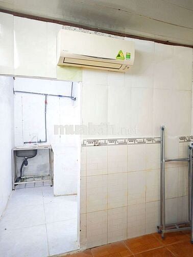 cho thuê trệt 1PN có máy lạnh, 1 phòng bếp, lối đi riêng