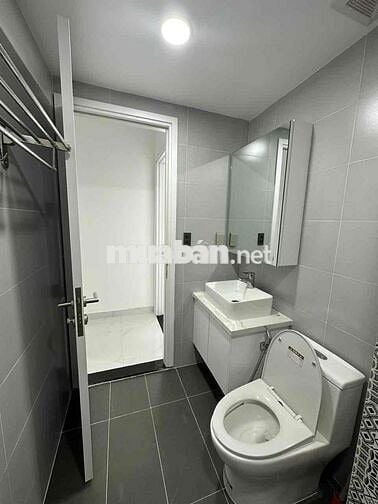Lavida Plus Quận 7 cho thuê 2PN 2WC Full đồ giá 15.5triệu ở liền