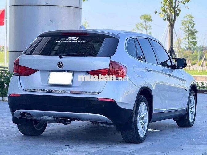 BMW X1 2010 Bạc 2.0L
