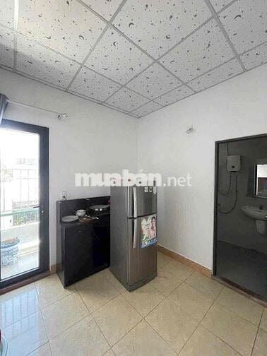 NHÀ 3 TẦNG MT MAI THÚC LÂN Ở VÀ KINH DOANH GẦN CHỢ