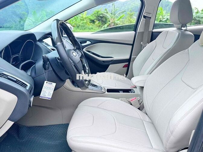 Ford Focus SX 2016 Tự động màu Xám