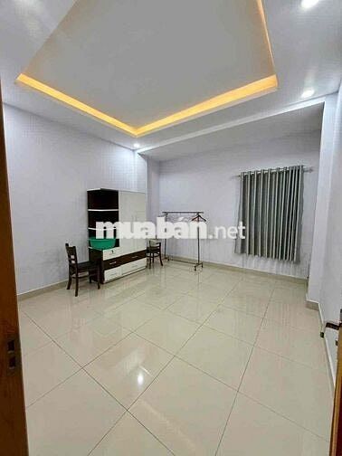 NHÀ SIÊU ĐẸP_CÁCH NGÃ 4 GA 300M _5PN GIÁ 12 TRIỆU