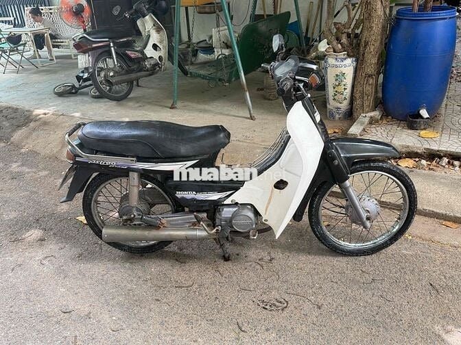 Honda Dream lùn Đen, Trắng Xe số