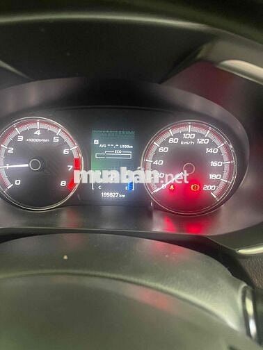 Mitsubishi Xpander Cross 2020 Trắng 200000 km