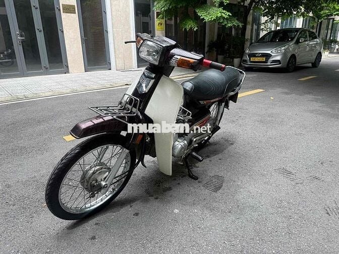 Honda Super Dream ĐKLĐ 2012 biển số 18
