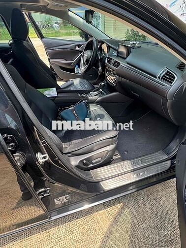 Mazda 6 2.0 Premium 2019 Đen